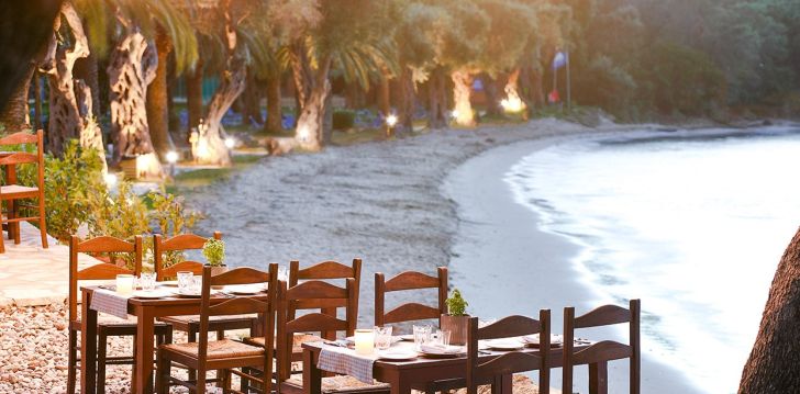 Išskirtinės atostogos Korfu saloje 4* GRECOTEL LUX.ME DAPHNILA BAY DASSIA viešbutyje! 15