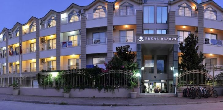 Planuoji kelionę į Turkija? apsistokite 4 viešbutyje ERKAL RESORT HOTEL. 
