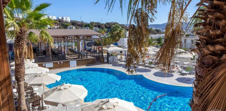 apsistokite SMART HOLIDAY HOTEL viešbutyje už gerą kainą. 