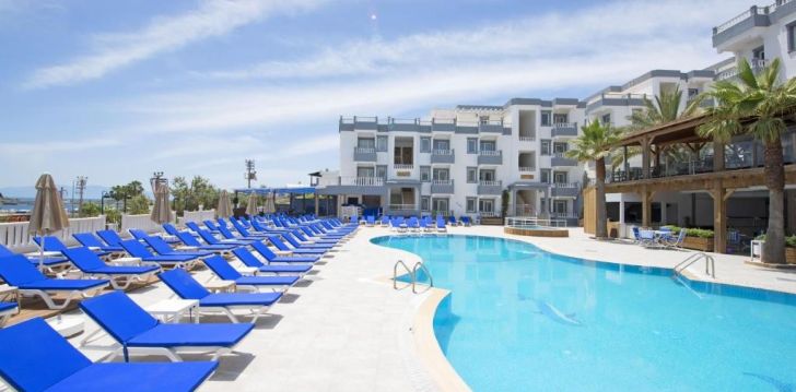 SMART HOLIDAY HOTEL - klientų vertinamas, kaip geras kainos ir kokybės santykis. 