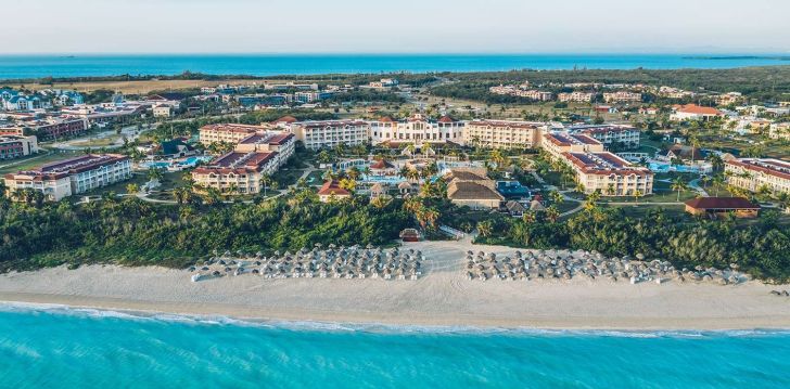 planuoji kelionę į Kuba? apsistokite 4 viešbutyje ILBEROSTAR LAGUNA AZUL. 
