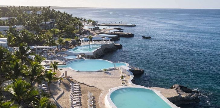 apsistokite WHALA!BAYAHIBE viešbutyje už gerą kainą.