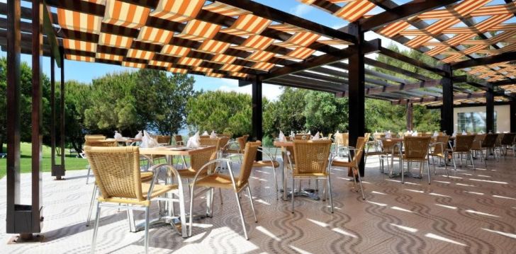 apsistokite PESTANA DELFIM BEACH & GOLF HOTEL viešbutyje už gerą kainą.