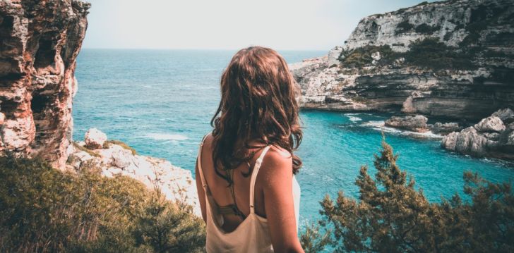 Nepraleisk progos pailsėti už gerą kainą - viešbutyje HOTEL & APARTAMENTOS PLAYAMAR