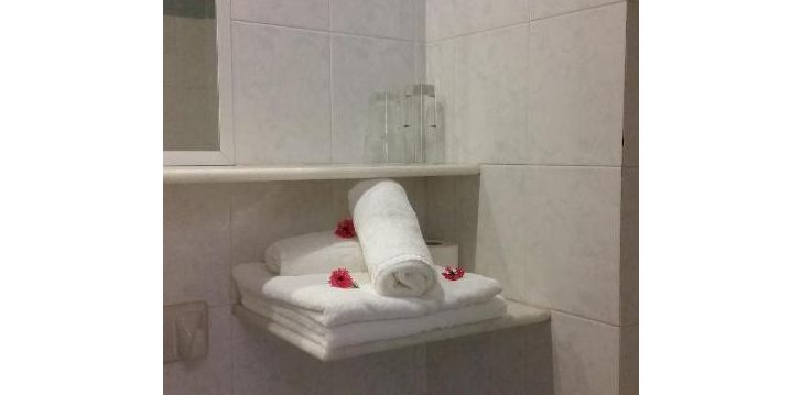 Apsistokite ASTIR PALACE HOTEL viešbutyje už gerą kainą.