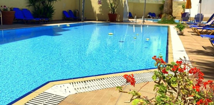 KASSAVETIS CENTER STUDIOS & APARTMENTS - klientų vertinamas, kaip geras kainos ir kokybės santykis. 