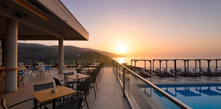 apsistokite AEOLIS THASSOS PALACE viešbutyje už gerą kainą. 