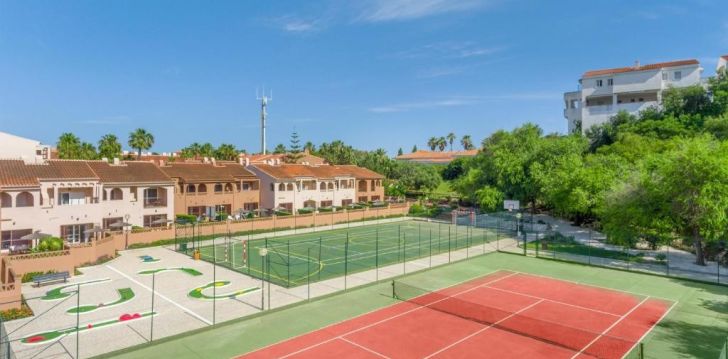 Viešbutis DIAMOND RESORT LOS AMIGOS BEACH CLUB įsikūręs Ispanija.