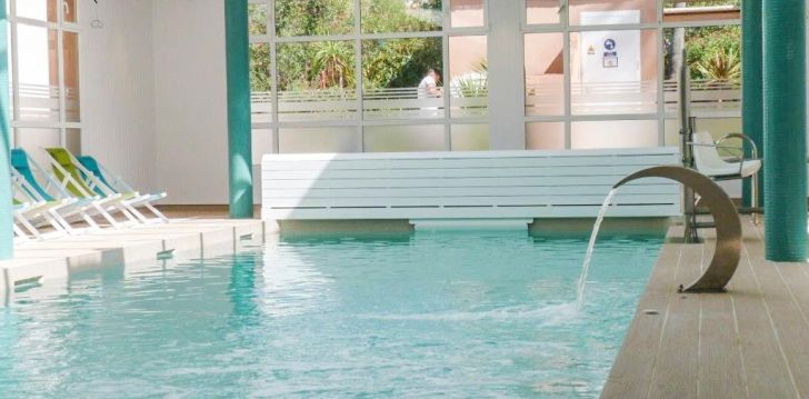 Viešbutis DIAMOND RESORT LOS AMIGOS BEACH CLUB įsikūręs Ispanija. 