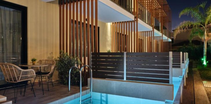 LETSOS - klientų vertinamas, kaip geras kainos ir kokybės santykis.