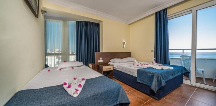 Jaukus viešbutis ARSI BLUE SEA BEACH HOTEL, jūsų atostogoms