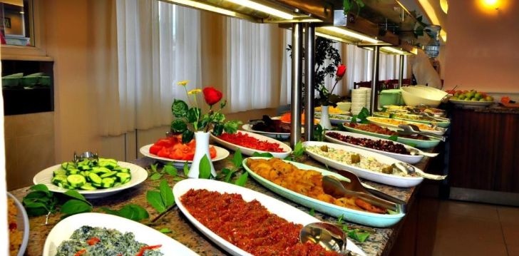 Apsistokite CINAR FAMILY SUITE HOTEL viešbutyje už gerą kainą. 