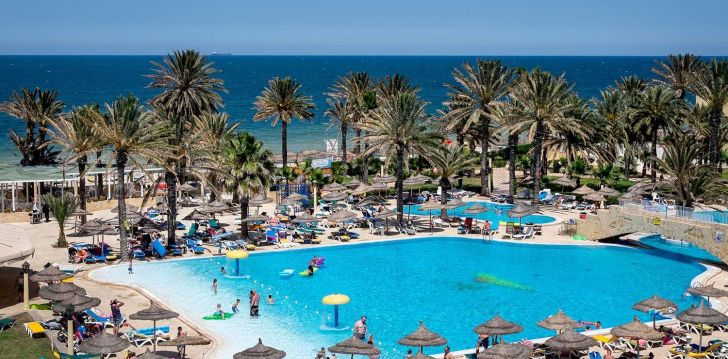 NOVOSTAR HOUDA GOLF BEACH & AQUAPARK - klientų vertinamas, kaip geras kainos ir kokybės santykis. 
