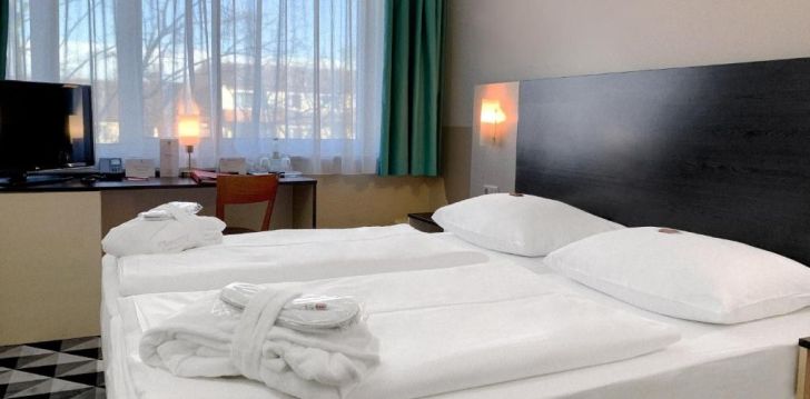 Viešbutis AZIMUT HOTEL CITY SOUTH BERLIN įsikūręs Vokietija.