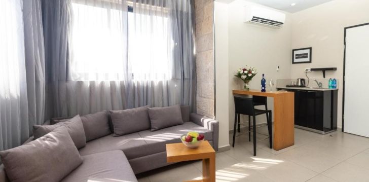 Tavo atostogos prasideda viešbutyje HILLEL 11 APARTHOTEL