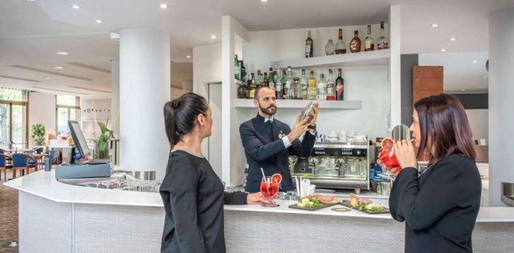 apsistokite NOVOTEL TORINO CORSO GIULIO CESARE viešbutyje už gerą kainą. 