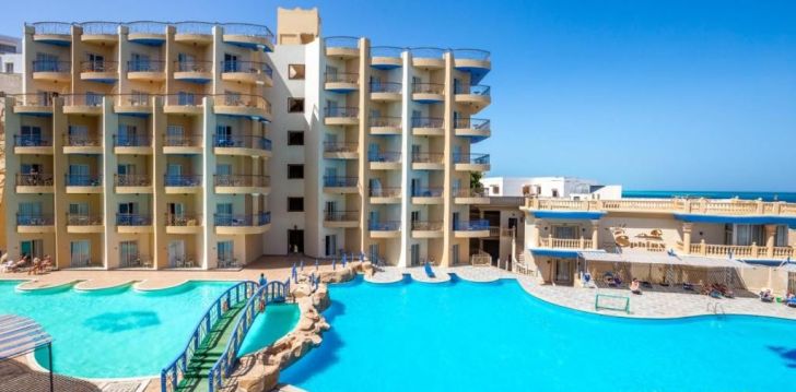 apsistokite SPHINX AQUA PARK BEACH RESORT viešbutyje už gerą kainą.