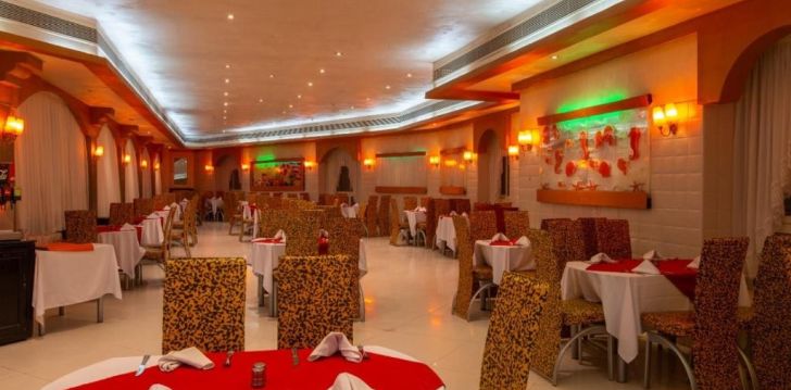 planuoji kelionę į Egiptas? apsistokite 4 viešbutyje SPHINX AQUA PARK BEACH RESORT.