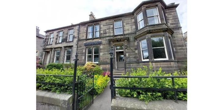 apsistokite EDINBURGH HOUSE viešbutyje už gerą kainą. 
