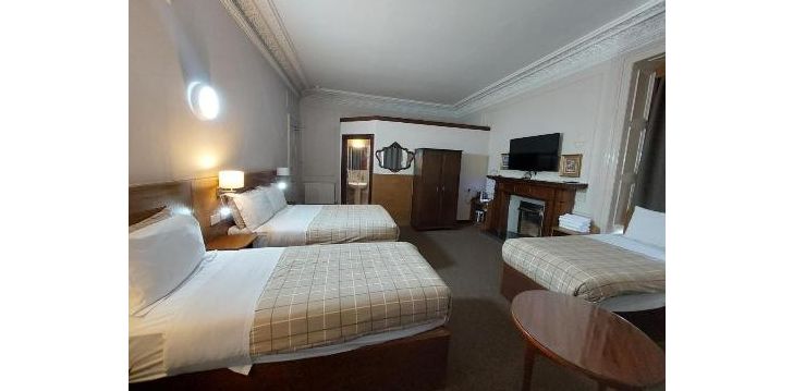 EDINBURGH HOUSE - klientų vertinamas, kaip geras kainos ir kokybės santykis. 