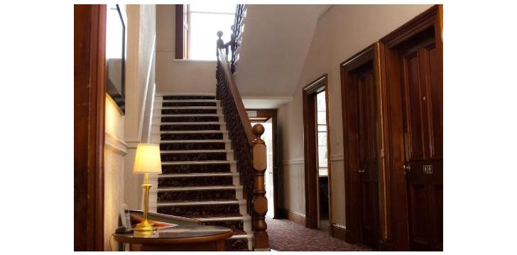planuoji kelionę į Škotija? apsistokite 3 viešbutyje EDINBURGH HOUSE.