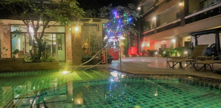 Atostogos  – apsistokite viešbutyje AIYAREE PLACE HOTEL (SHA PLUS)