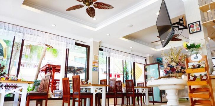 Planuoji kelionę į ? apsistokite 3 viešbutyje AIYAREE PLACE HOTEL (SHA PLUS). 