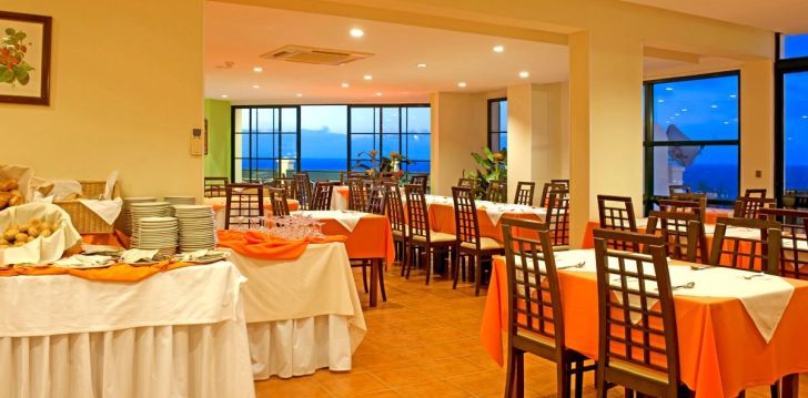 Tobulas poilsis Madeiroje, 4* ROYAL ORCHID viešbutyje! 20