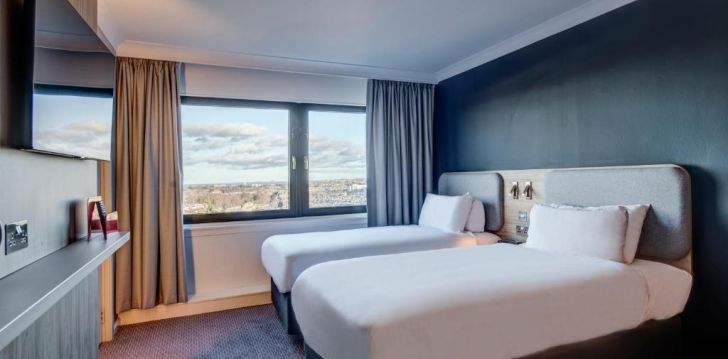 Atostogos Škotija – apsistokite viešbutyje HOLIDAY INN EDINBURGH CITY - WEST