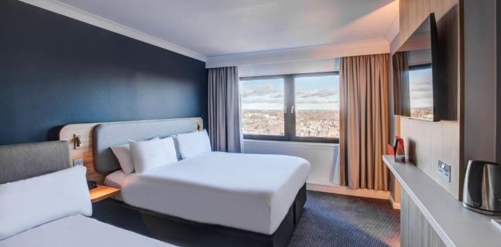 Apgyvendinimas 3* HOLIDAY INN EDINBURGH CITY - WEST