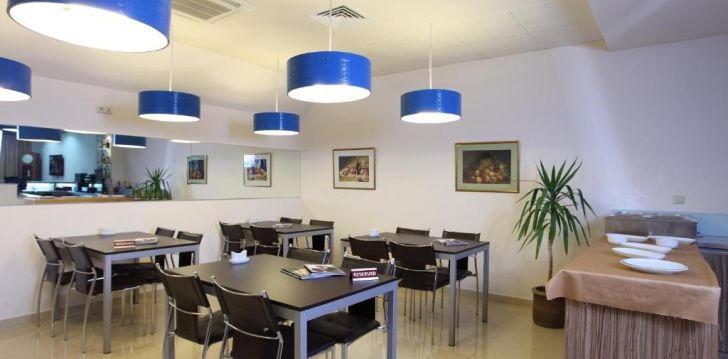 apsistokite CASCADE HOTEL viešbutyje už gerą kainą. 