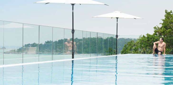 apsistokite FALKENSTEINER HOTEL BUDVA viešbutyje už gerą kainą.
