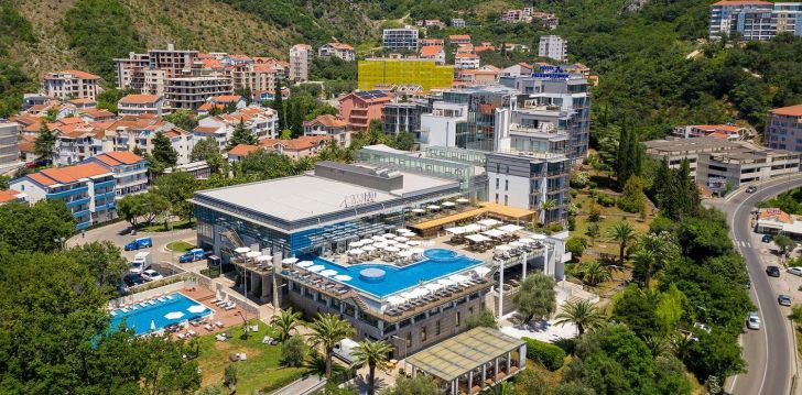 planuoji kelionę į Juodkalnija? apsistokite 4 viešbutyje FALKENSTEINER HOTEL BUDVA.