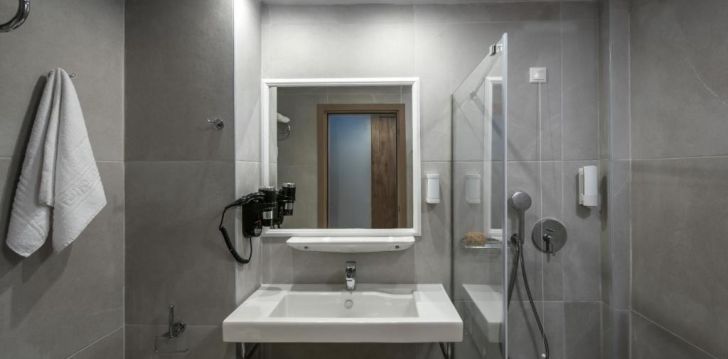 patogus viešbutis jūsų kelionei – 4* MISTRAL MARE HOTEL