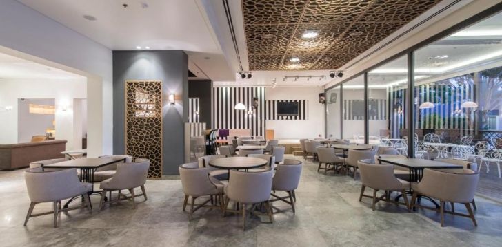 Viešbutis AMERICANA HOTEL įsikūręs Izraelis.