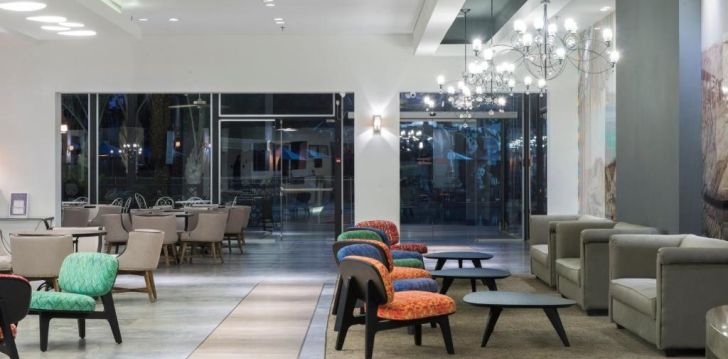 Viešbutis AMERICANA HOTEL įsikūręs Izraelis. 