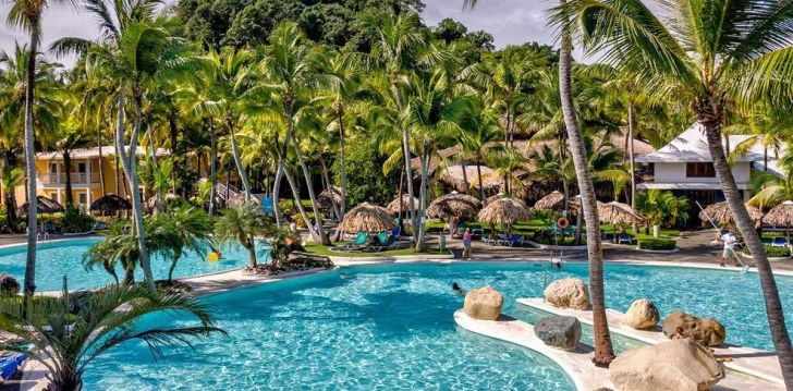 planuoji kelionę į Dominikos Respublika? apsistokite 4 viešbutyje PLAYA BACHATA RESORT. 