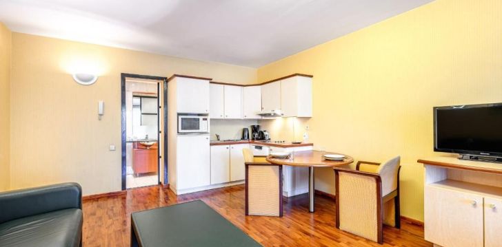 apsistokite B-APARTHOTEL BRUSSELS MONTGOMERY viešbutyje už gerą kainą. 