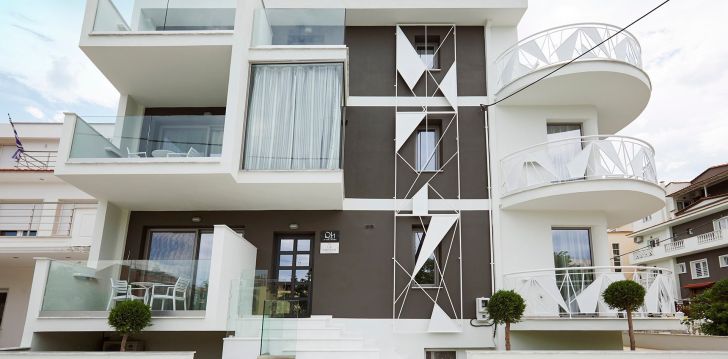Viešbutis LA BOHEME LUXURIOUS įsikūręs Graikija. 