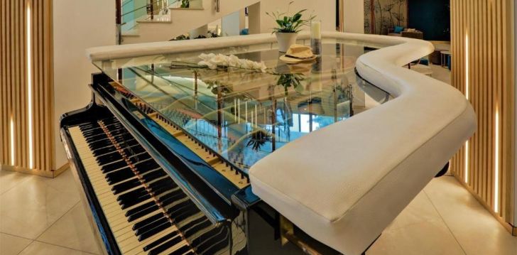 Viešbutis HOTEL MIRABELLE įsikūręs Bulgarija. 