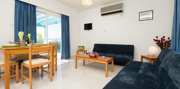 Viešbutis SUNNY HILL HOTEL APARTMENTS įsikūręs Kipras.