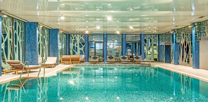 atostogos Juodkalnija – apsistokite viešbutyje PALMON BAY HOTEL & SPA