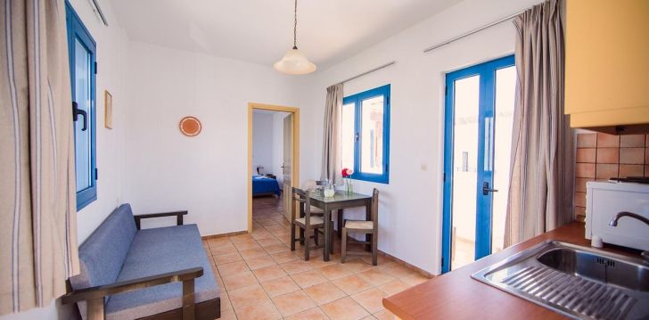 Viešbutis ILIANA HOTEL APARTMENTS įsikūręs Graikija. 
