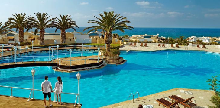 Rinkitės prabangą ir kokybę – Kretos 5* viešbutis ALDEMAR KNOSSOS ROYAL 1