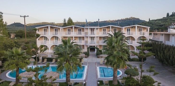 Apsistokite STUDIOS PAHNIS viešbutyje už gerą kainą. 