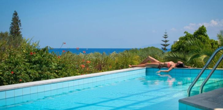 apsistokite HERSONISSOS MARIS viešbutyje už gerą kainą. 