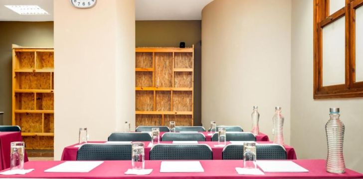 Rinkitės viešbutį BRASCOS HOTEL kelionei į Graikija