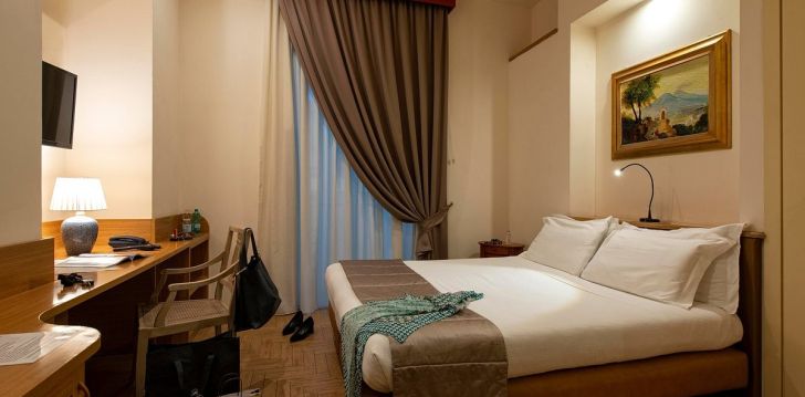 Apsistokite GRAND HOTEL EUROPA viešbutyje už gerą kainą. 