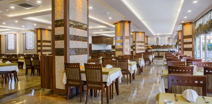 Patogus viešbutis jūsų kelionei – 4* KLEOPATRA ROYAL PALM HOTEL