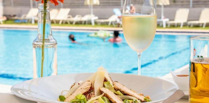 DIMITRA & EVDOKIA HOTEL - klientų vertinamas, kaip geras kainos ir kokybės santykis. 